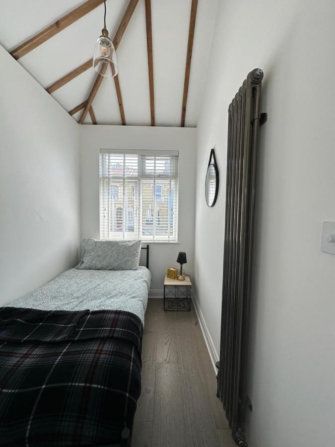 Stylish Unique 3 Bedroom House Hastings Luaran gambar