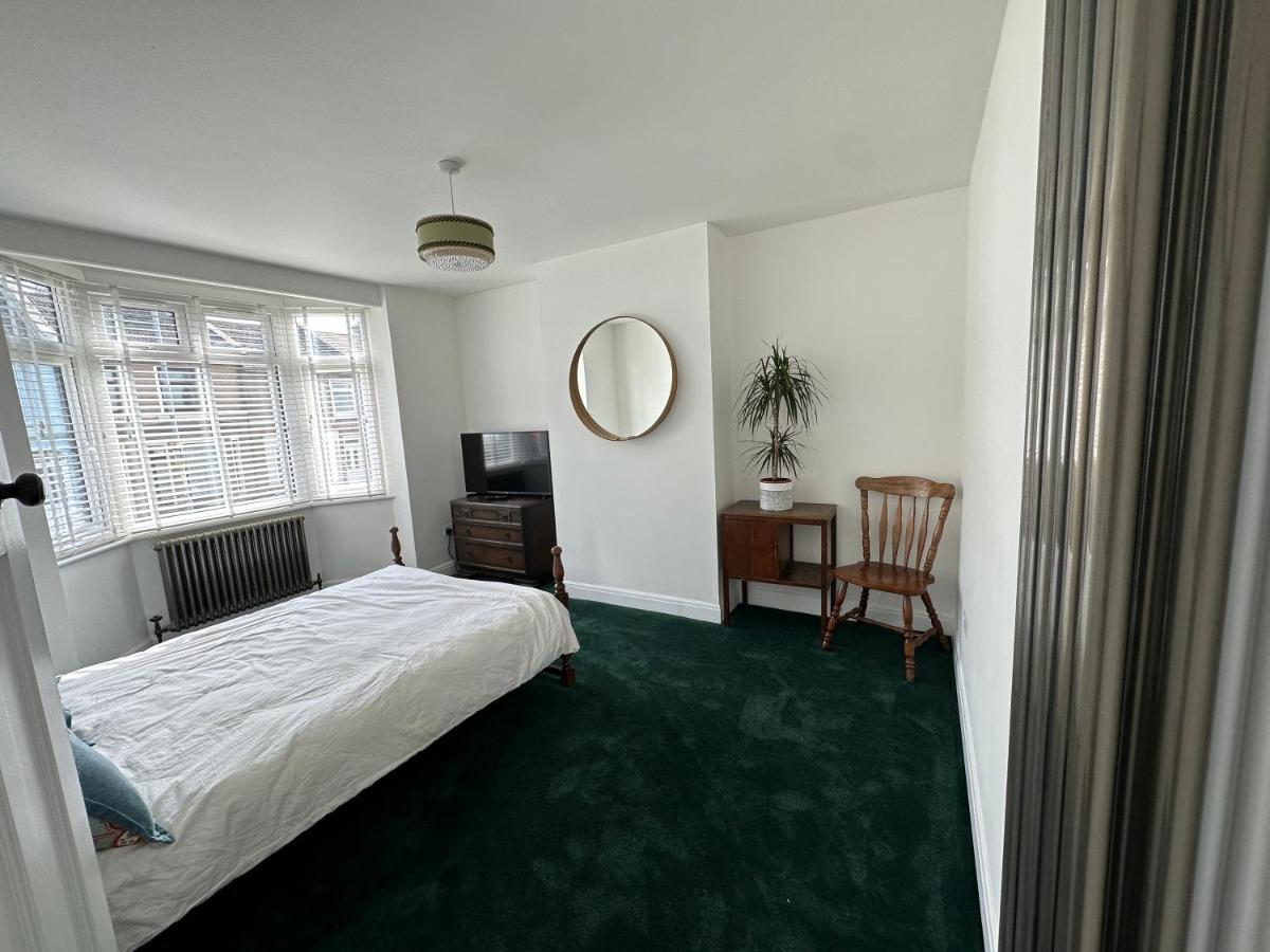 Stylish Unique 3 Bedroom House Hastings Luaran gambar